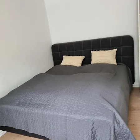 Taet Pa Centrum & Mch/boxen - Huset Nr. 11