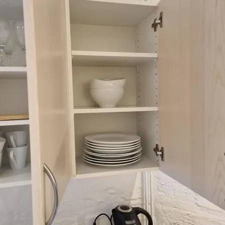 Taet Pa Centrum & Mch/boxen - Huset Nr. 11 *