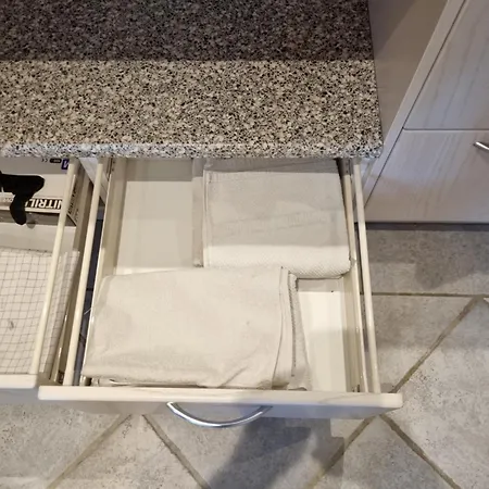 Taet Pa Centrum & Mch/boxen - Huset Nr. 11 别墅