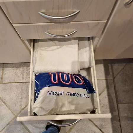 别墅 Taet Pa Centrum & Mch/boxen - Huset Nr. 11 *